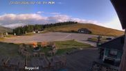 Archived webcam image showing "Altes Almhaus" tavern on 27 Jul 2026 at 07:42