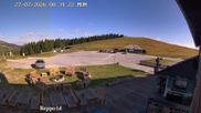 Archived webcam image showing "Altes Almhaus" tavern on 27 Jul 2026 at 08:42