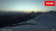 Archiviertes Webcam Bild: Kitzbühel: Bergstation Panoramabahn - Resterhöhe am 12.04.2026 um 03:10 Uhr