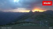 Archiviertes Webcam Bild: Kitzbühel: Bergstation Panoramabahn - Resterhöhe am 28.05.2026 um 03:39 Uhr