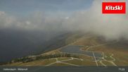 Archiviertes Webcam Bild: Kitzbühel: Bergstation Panoramabahn - Resterhöhe am 02.10.2026 um 11:03 Uhr
