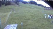 Archiviertes Webcam Bild: Skilifte Raggal Blick auf die Piste am 21.09.2026 um 07:47 Uhr