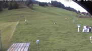 Archiviertes Webcam Bild: Skilifte Raggal Blick auf die Piste am 21.09.2026 um 10:47 Uhr