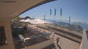 Archiviertes Webcam Bild: Bergstation Rigi-Kulm - Rigi Bistro am 12.07.2026 um 10:09 Uhr