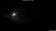 Archiviertes Webcam Bild: Restaurant Trächuhittu, Jeizine am 28.05.2026 um 02:45 Uhr