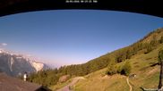 Archiviertes Webcam Bild: Restaurant Trächuhittu, Jeizine am 28.05.2026 um 08:56 Uhr