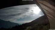 Archiviertes Webcam Bild: Restaurant Trächuhittu, Jeizine am 26.08.2026 um 18:53 Uhr