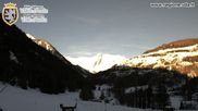 Archived webcam image showing Ski run Flassin on 26 Feb 2026 at 08:53