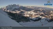 Archiviertes Webcam Bild: Carezza: Kölner Hütte und Bergstation König Laurin am 26 Feb 2026 um 09:06 Uhr