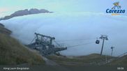 Archiviertes Webcam Bild: Carezza: Kölner Hütte und Bergstation König Laurin am 10.10.2026 um 07:42 Uhr