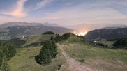 Archived webcam image showing Notre Dame de Bellecombe - Top station chairlift Ban Rouge on 4 Aug 2026 at 04:38