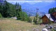 Archiviertes Webcam Bild: Bergstation des Sessellifts Chabrières am 12.07.2026 um 14:51 Uhr