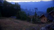 Archiviertes Webcam Bild: Bergstation des Sessellifts Chabrières am 26.08.2026 um 06:06 Uhr
