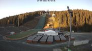 Archiviertes Webcam Bild: Klingenthal: Skisprunganlage Vogtland Arena am 27.04.2026 um 07:08 Uhr