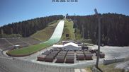 Archiviertes Webcam Bild: Klingenthal: Skisprunganlage Vogtland Arena am 29.05.2026 um 14:17 Uhr