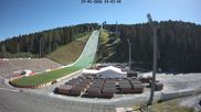 Archiviertes Webcam Bild: Klingenthal: Skisprunganlage Vogtland Arena am 29.05.2026 um 16:17 Uhr