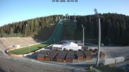 Archiviertes Webcam Bild: Klingenthal: Skisprunganlage Vogtland Arena am 29.05.2026 um 20:17 Uhr