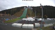 Archiviertes Webcam Bild: Klingenthal: Skisprunganlage Vogtland Arena am 24.10.2026 um 08:06 Uhr