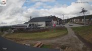 Archiviertes Webcam Bild: Ylläs: Gondelstation am Taiga Restaurant am 28.05.2026 um 08:37 Uhr