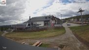 Archiviertes Webcam Bild: Ylläs: Gondelstation am Taiga Restaurant am 28.05.2026 um 12:37 Uhr