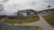 Archiviertes Webcam Bild: Ylläs: Gondelstation am Taiga Restaurant am 15.07.2026 um 10:21 Uhr