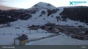 Archived webcam image showing Grandvalira: View Pic de Cubil - Grau Roig on 28 Mar 2026 at 03:01