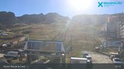 Archived webcam image showing Grandvalira: Base Station Pas de la Casa on 30 Oct 2026 at 15:10