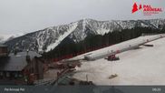 Archiviertes Webcam Bild: Vallnord - Pal: Sicht auf Talstation La Massana und Piste El Planell am 12.04.2026 um 09:55 Uhr