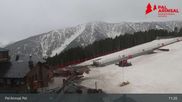 Archiviertes Webcam Bild: Vallnord - Pal: Sicht auf Talstation La Massana und Piste El Planell am 12.04.2026 um 11:55 Uhr