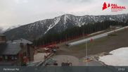Archiviertes Webcam Bild: Vallnord - Pal: Sicht auf Talstation La Massana und Piste El Planell am 30.04.2026 um 08:17 Uhr
