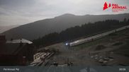 Archiviertes Webcam Bild: Vallnord - Pal: Sicht auf Talstation La Massana und Piste El Planell am 27.08.2026 um 01:57 Uhr