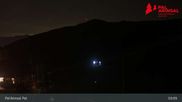Archiviertes Webcam Bild: Vallnord - Pal: Sicht auf Talstation La Massana und Piste El Planell am 11.10.2026 um 03:43 Uhr