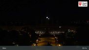 Archiviertes Webcam Bild: Wien - Burgtheater & Rathaus am 26.04.2026 um 03:31 Uhr
