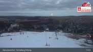 Archiviertes Webcam Bild: Oberwiesenthal - Fichtelberg Skihang am 26 Feb 2026 um 03:03 Uhr