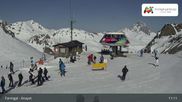 Archived webcam image showing Anayet (2545 m) - Formigal on 26 Feb 2026 at 11:15