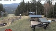 Archiviertes Webcam Bild: Bergstation des Skigebiets Erlbach-Kegelberg am 13.04.2026 um 12:03 Uhr