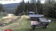 Archiviertes Webcam Bild: Bergstation des Skigebiets Erlbach-Kegelberg am 18.06.2026 um 10:01 Uhr