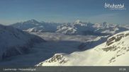 Archived webcam image showing top station gondola Gandegg-Hockenhorngrat on 17 Mar 2026 at 07:10