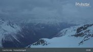 Archiviertes Webcam Bild: Lauchernalp: Bergstation Gondelbahn Hockenhorngrat am 12.04.2026 um 21:01 Uhr