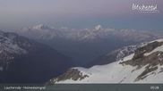 Archived webcam image showing top station gondola Gandegg-Hockenhorngrat on 28 May 2026 at 05:28