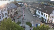 Archived webcam image showing Market square Bischofsgrün on 10 May 2026 at 06:30