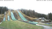 Archiviertes Webcam Bild: Adler-Schanzenzentrum in Hinterzarten am 12.04.2026 um 10:54 Uhr
