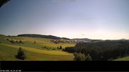 Archiviertes Webcam Bild: Ausblick vom Eckerhof im Hinterdorf nach Breitnau am 19.06.2026 um 10:53 Uhr