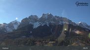Archived webcam image showing Panoramic view of Grainau on 26 Feb 2026 at 09:25
