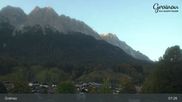 Archiviertes Webcam Bild: Bergpanorama Grainau am 30.09.2026 um 07:33 Uhr