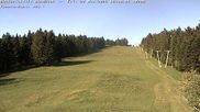 Archiviertes Webcam Bild: Bühlertallift Hundseck Blick auf die Piste am 29.05.2026 um 18:55 Uhr