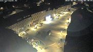 Archived webcam image showing Osterode market place on 1 Apr 2026 at 00:01