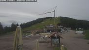 Archiviertes Webcam Bild: Seibelseckle: Rasthütte und Blick auf die Piste am 10.06.2026 um 07:09 Uhr