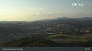 Archiviertes Webcam Bild: Grafenau: Blick über die Stadt am 03.08.2026 um 19:39 Uhr