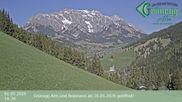Archived webcam image showing Grünegg Alm in Dienten on 1 May 2026 at 14:44